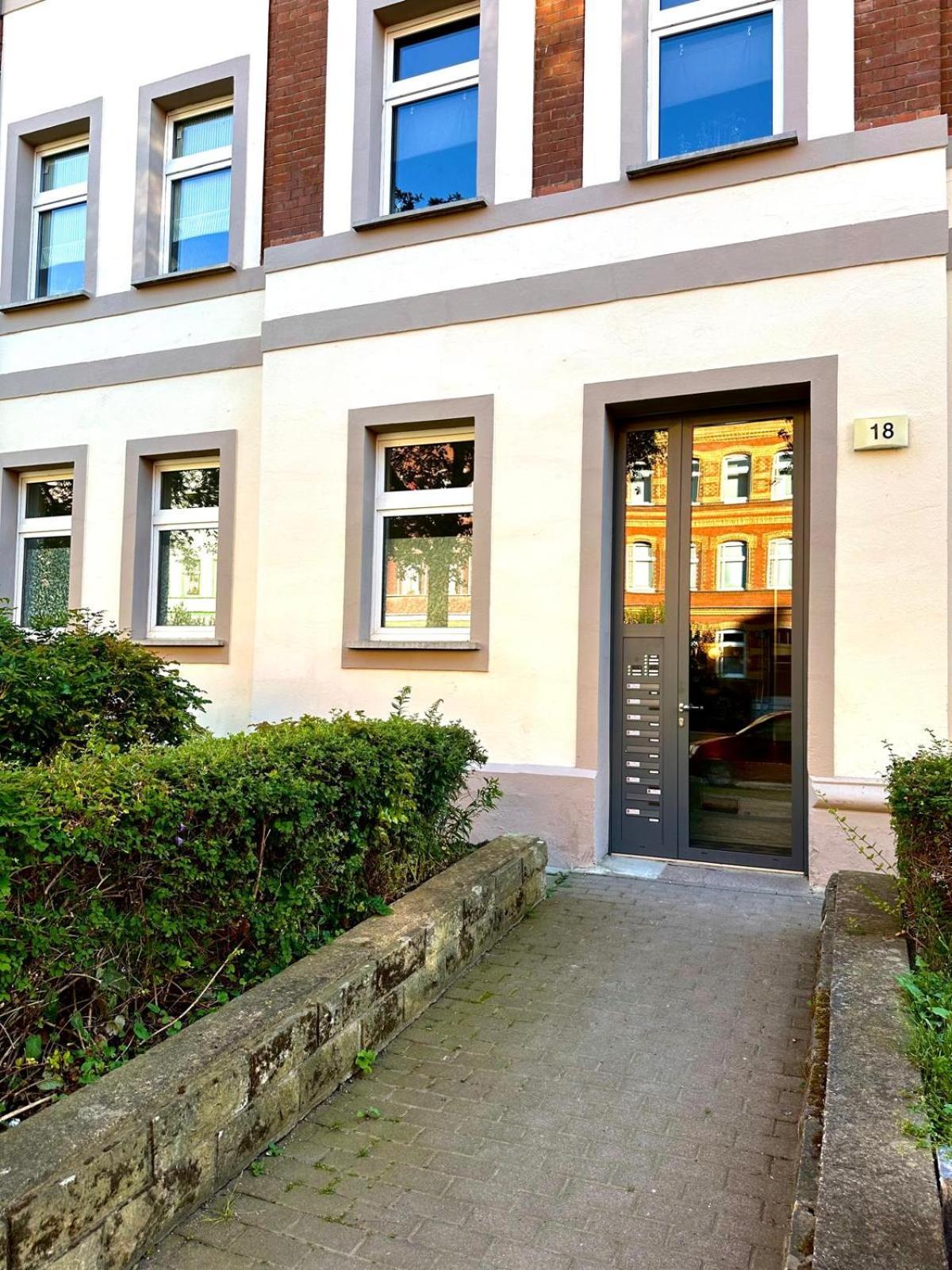 Raha Apartments - Grosses 3 Z-Apartment - Erdgeschoss - Domplatz - Vollausstattung Érfurt Exterior foto